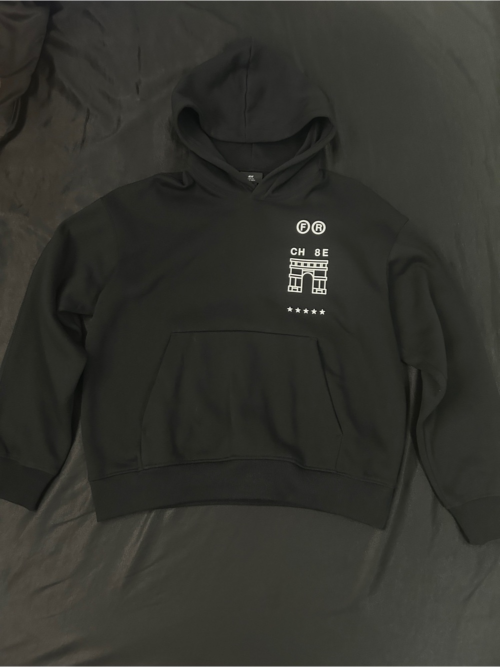 Men's Black/Paris Loose Fit Hoodie |
H&M US